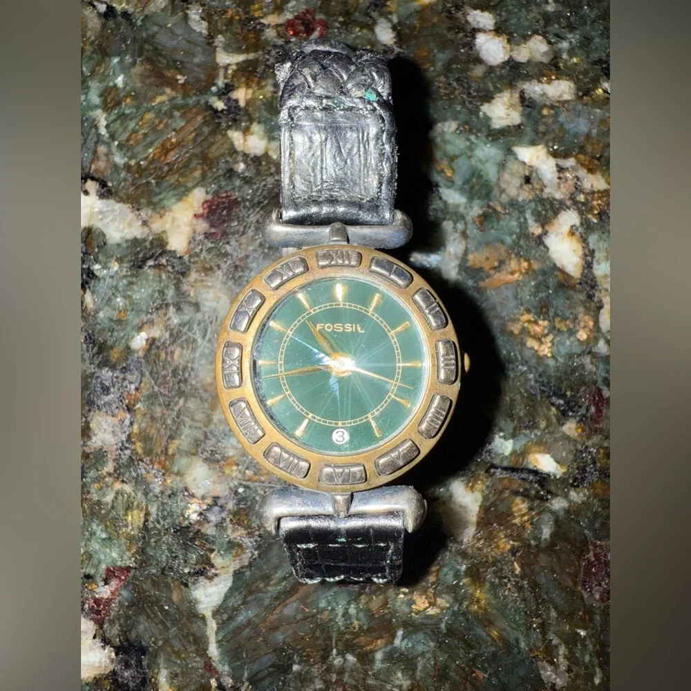 Fossil Watch Womens Stainless Steel Gold Braided Leather Black Strap Green Bezel